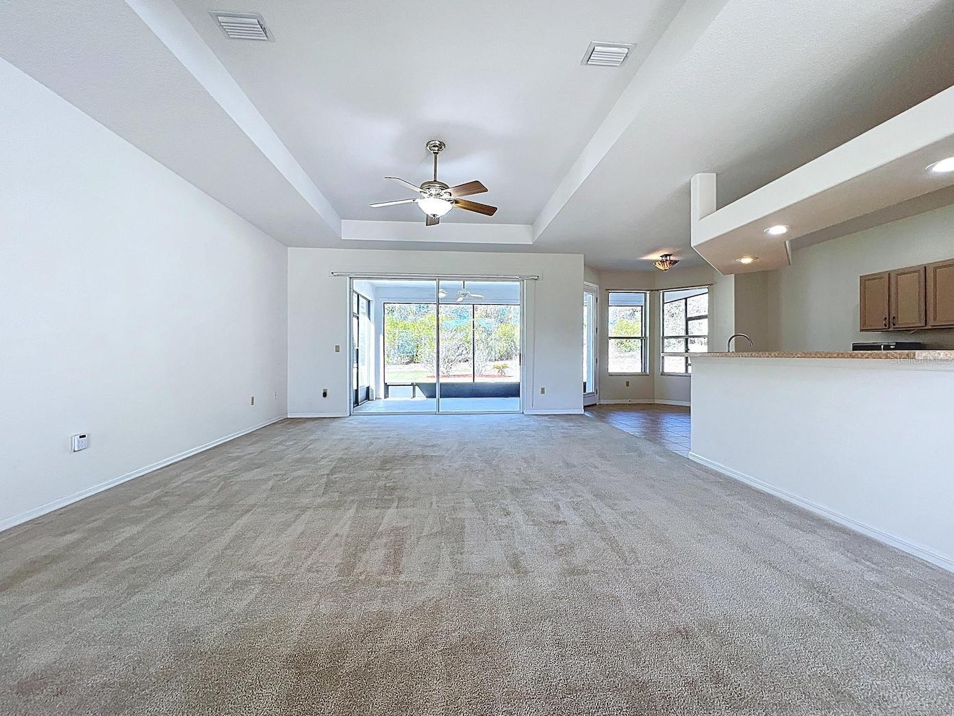 Image 12 of 28 For 5950 Petunia Terrace