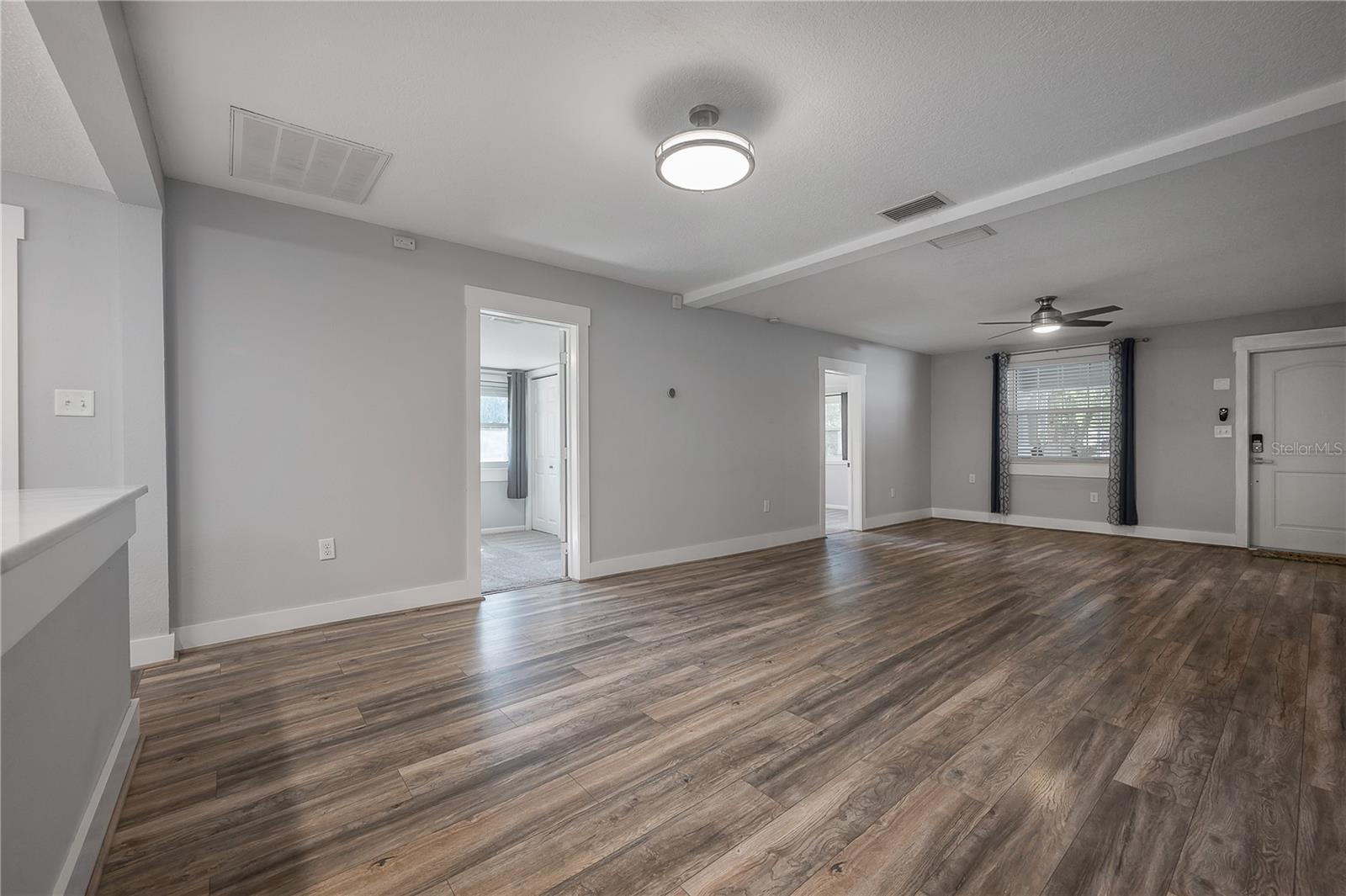 Image 12 of 50 For 1404 Cayuga Street