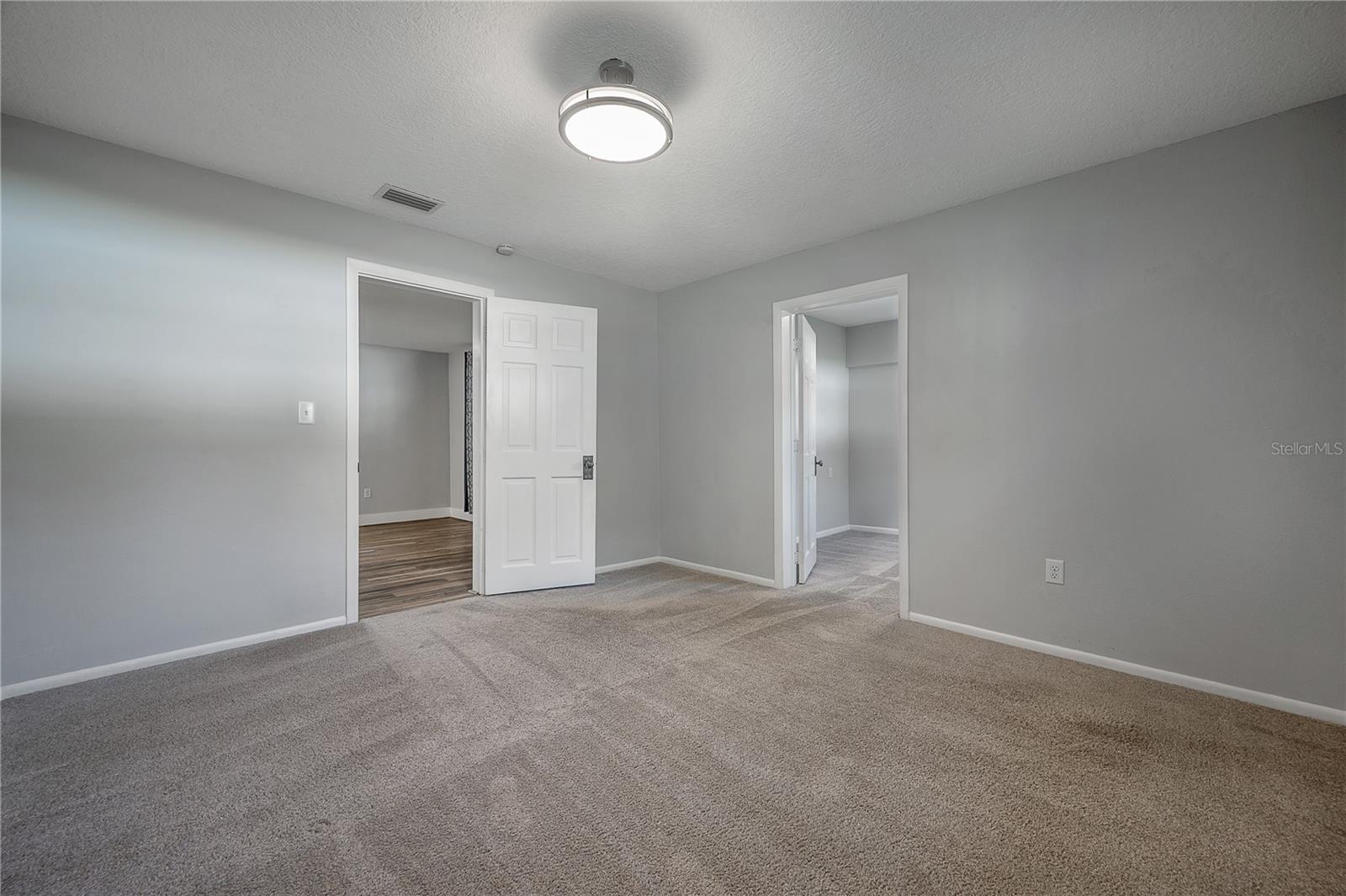 Image 14 of 50 For 1404 Cayuga Street