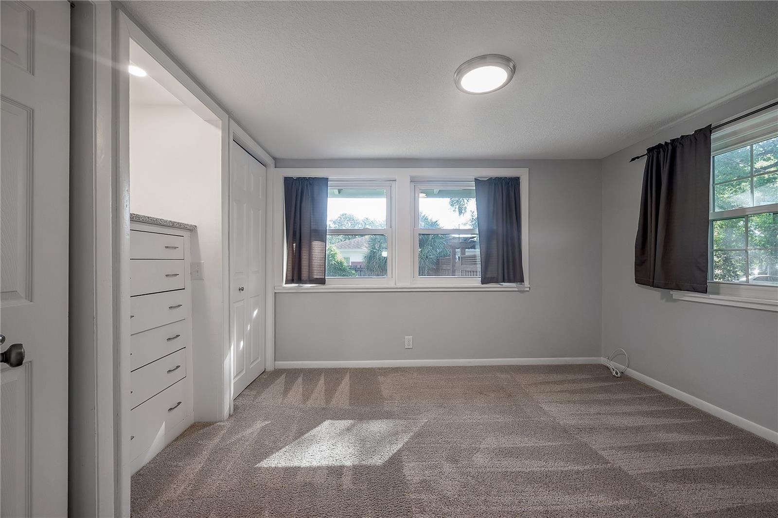 Image 16 of 50 For 1404 Cayuga Street