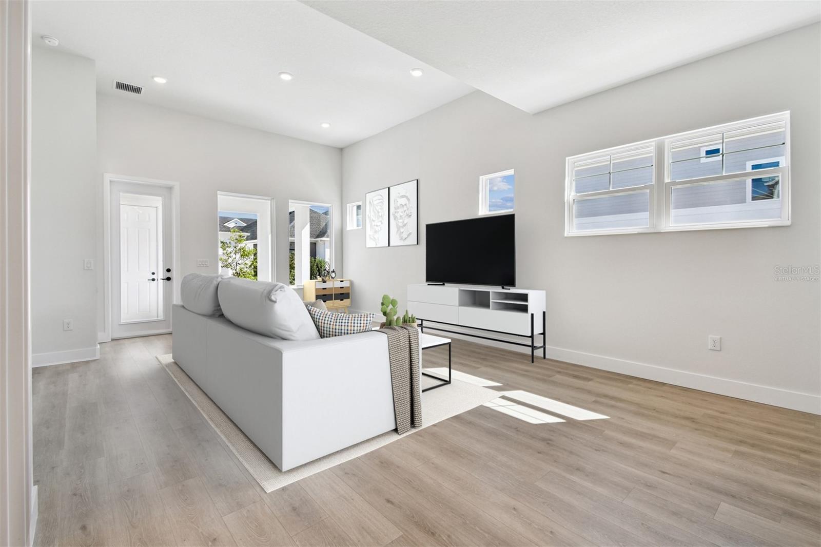 Image 12 of 42 For 7267 Kodiak Lane