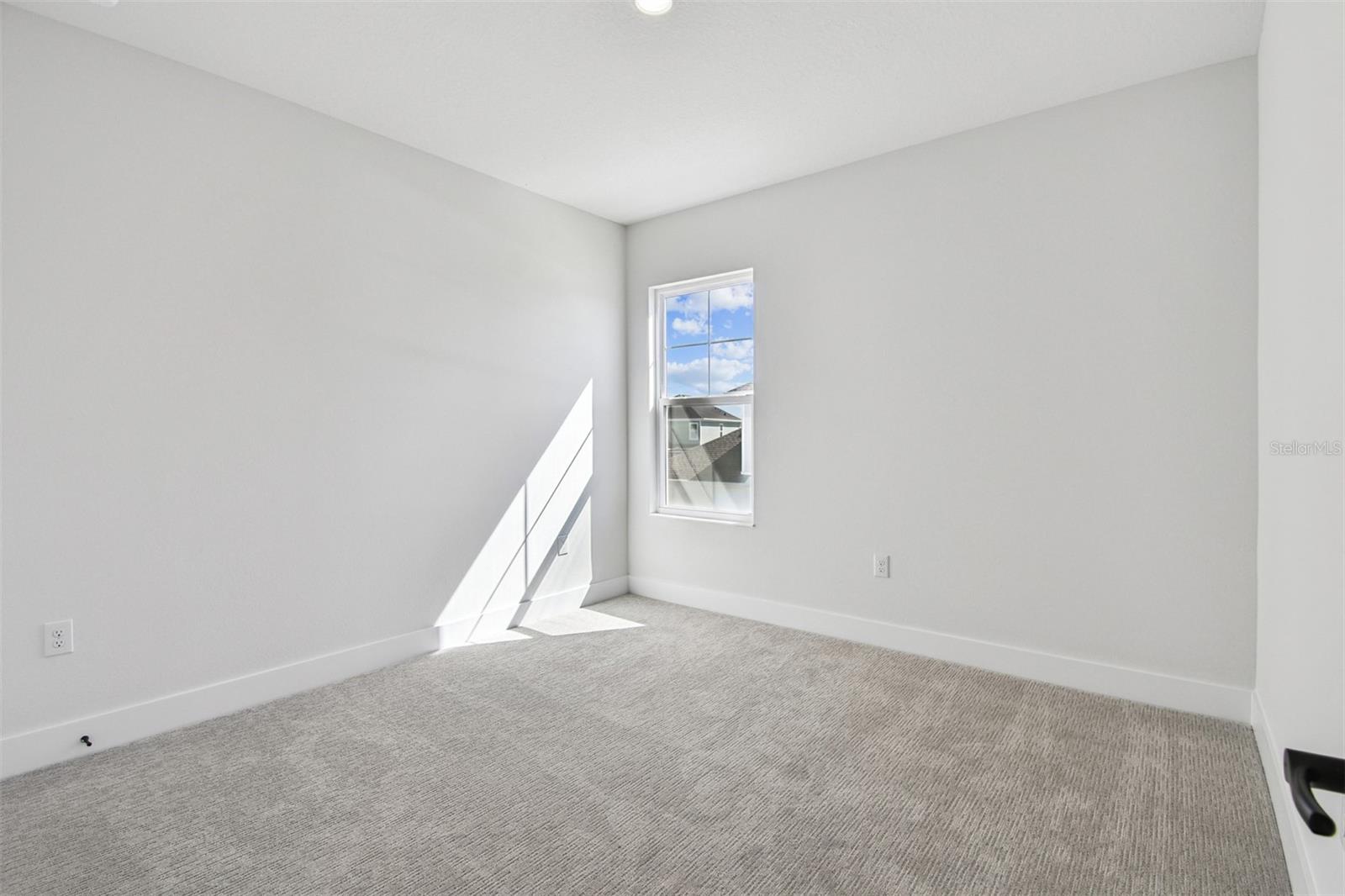 Image 30 of 42 For 7267 Kodiak Lane