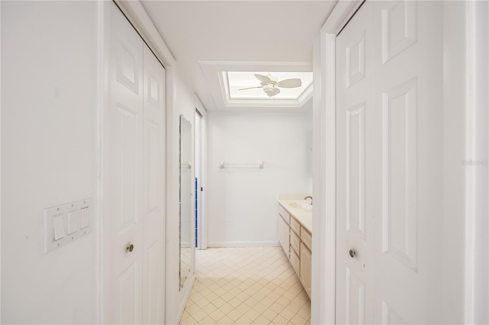 Image 21 of 39 For 702 36th Street