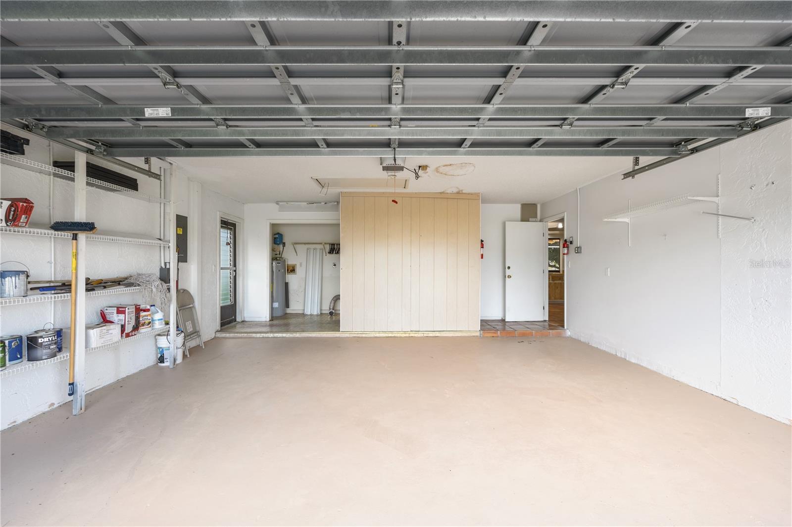 Image 31 of 39 For 702 36th Street