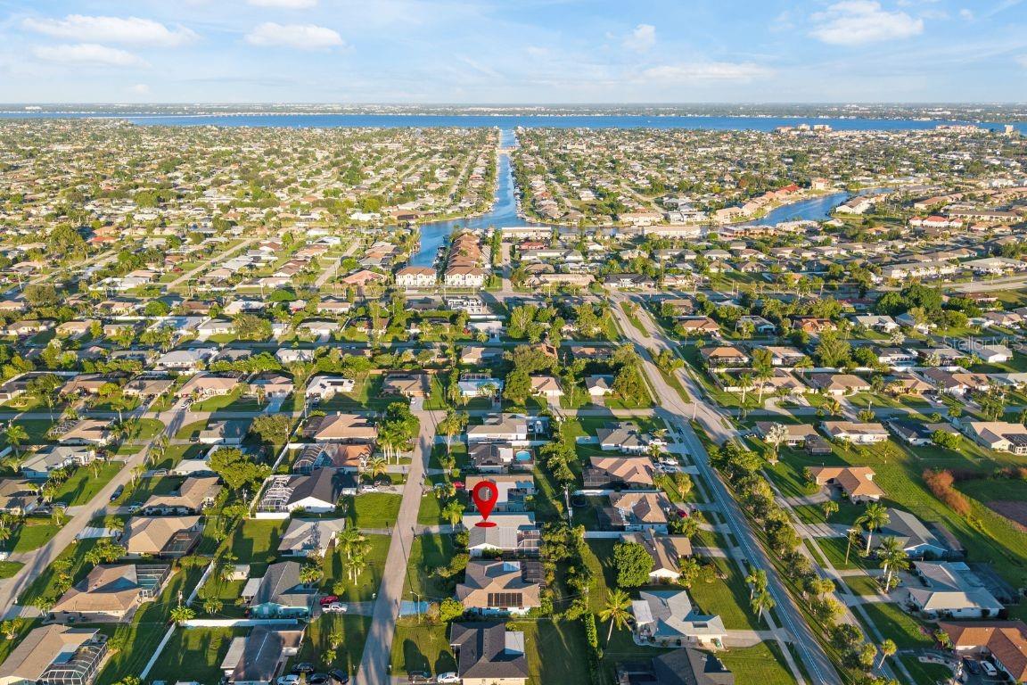 Image 35 of 39 For 702 36th Street