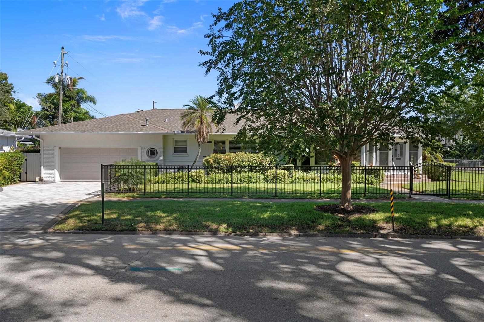 Details for 105 17th Avenue Ne, ST PETERSBURG, FL 33704