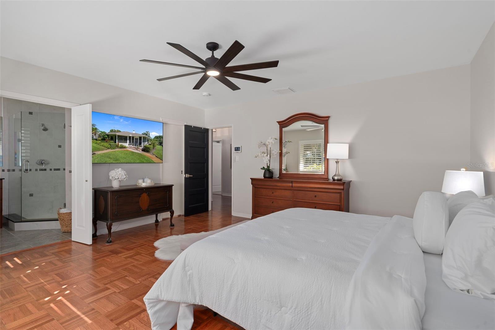 Image 25 of 36 For 105 17th Avenue Ne