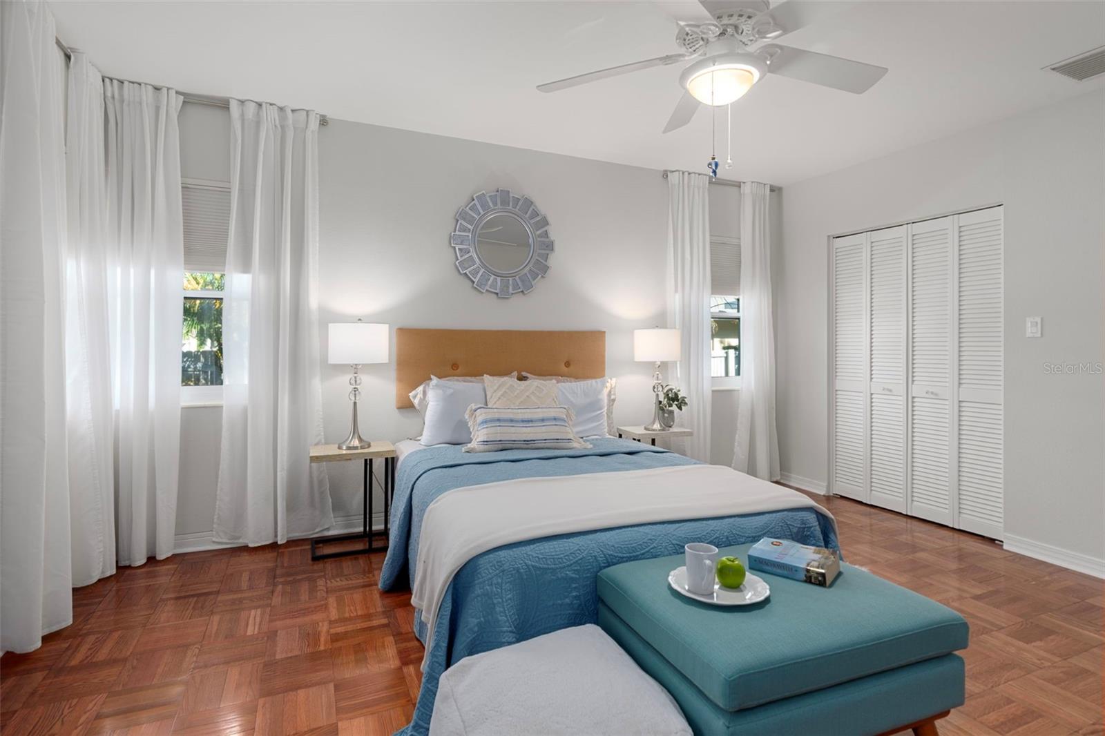 Image 30 of 36 For 105 17th Avenue Ne