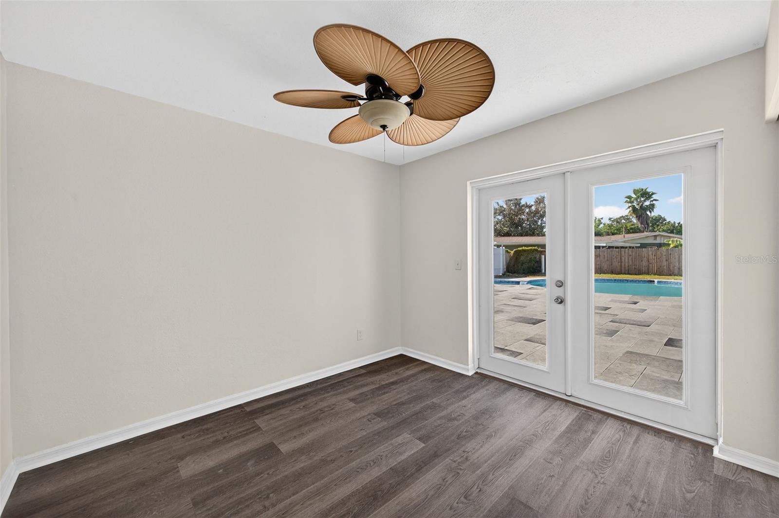 Image 41 of 63 For 5861 85th Terrace N