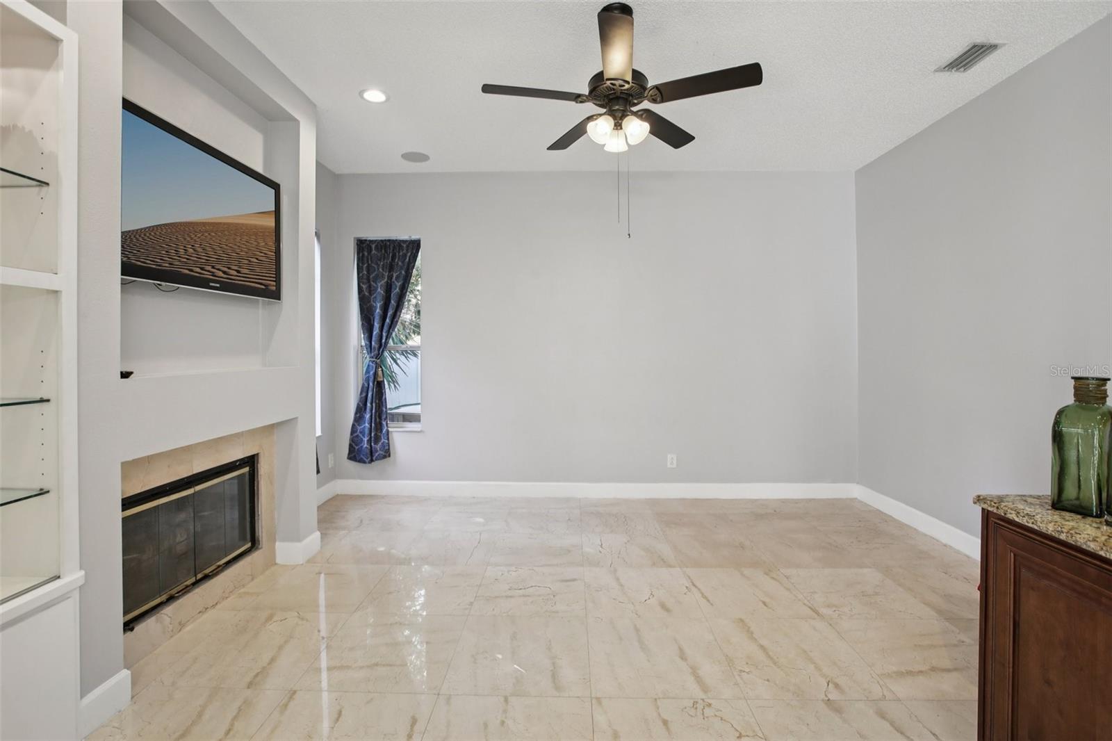 Listing photo id 24 for 1424 Ridge Shore Drive