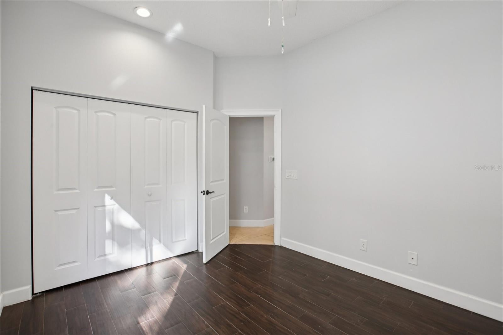 Listing photo id 33 for 1424 Ridge Shore Drive