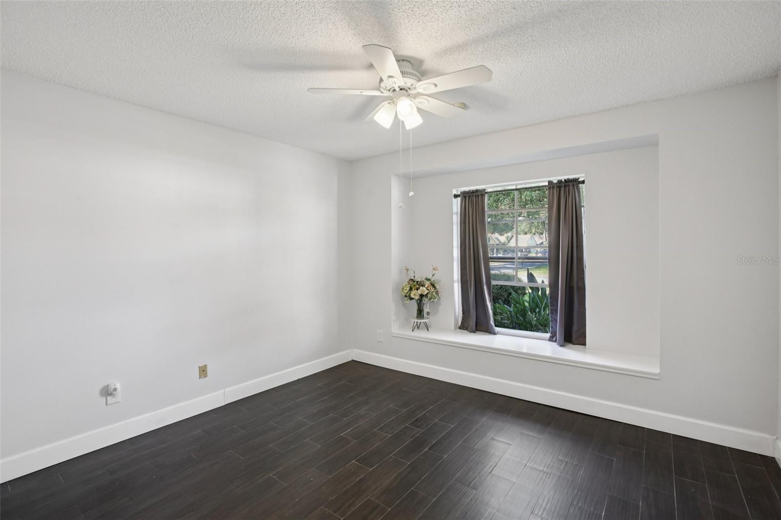 Listing photo id 34 for 1424 Ridge Shore Drive