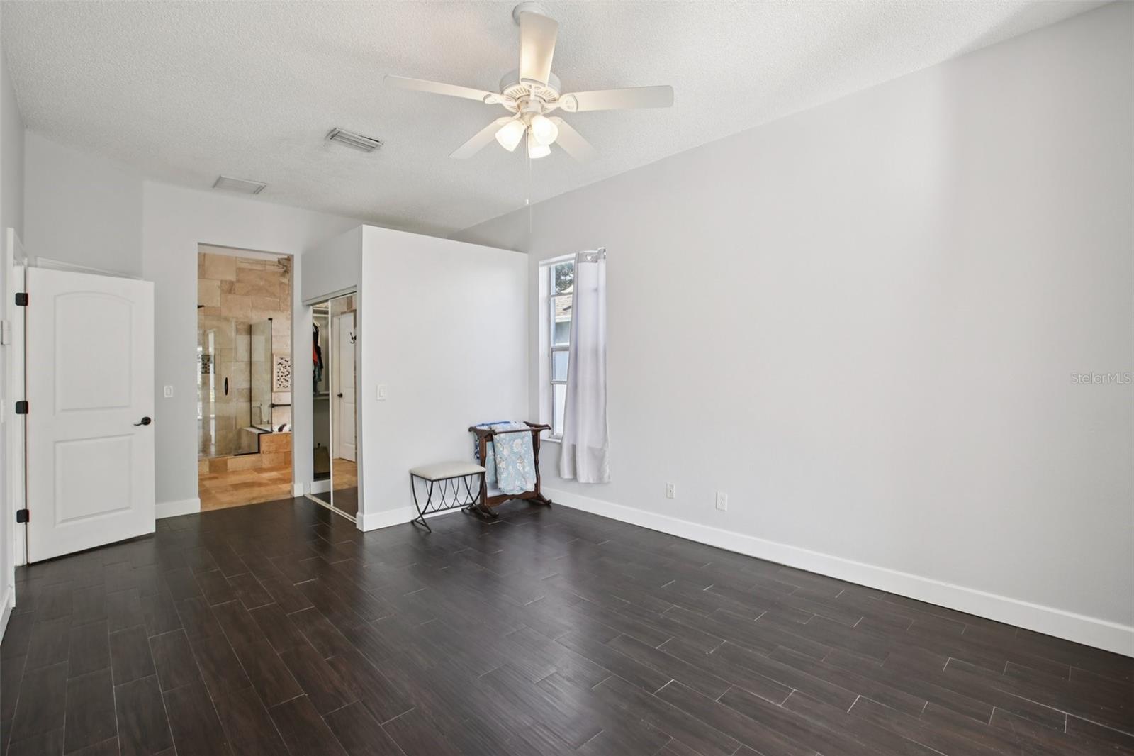 Listing photo id 38 for 1424 Ridge Shore Drive