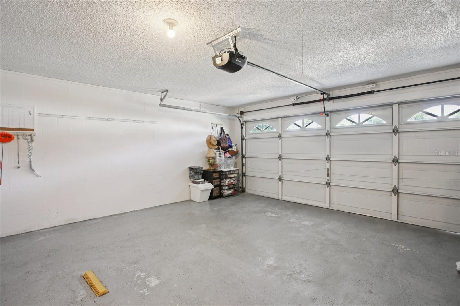 Listing photo id 43 for 1424 Ridge Shore Drive