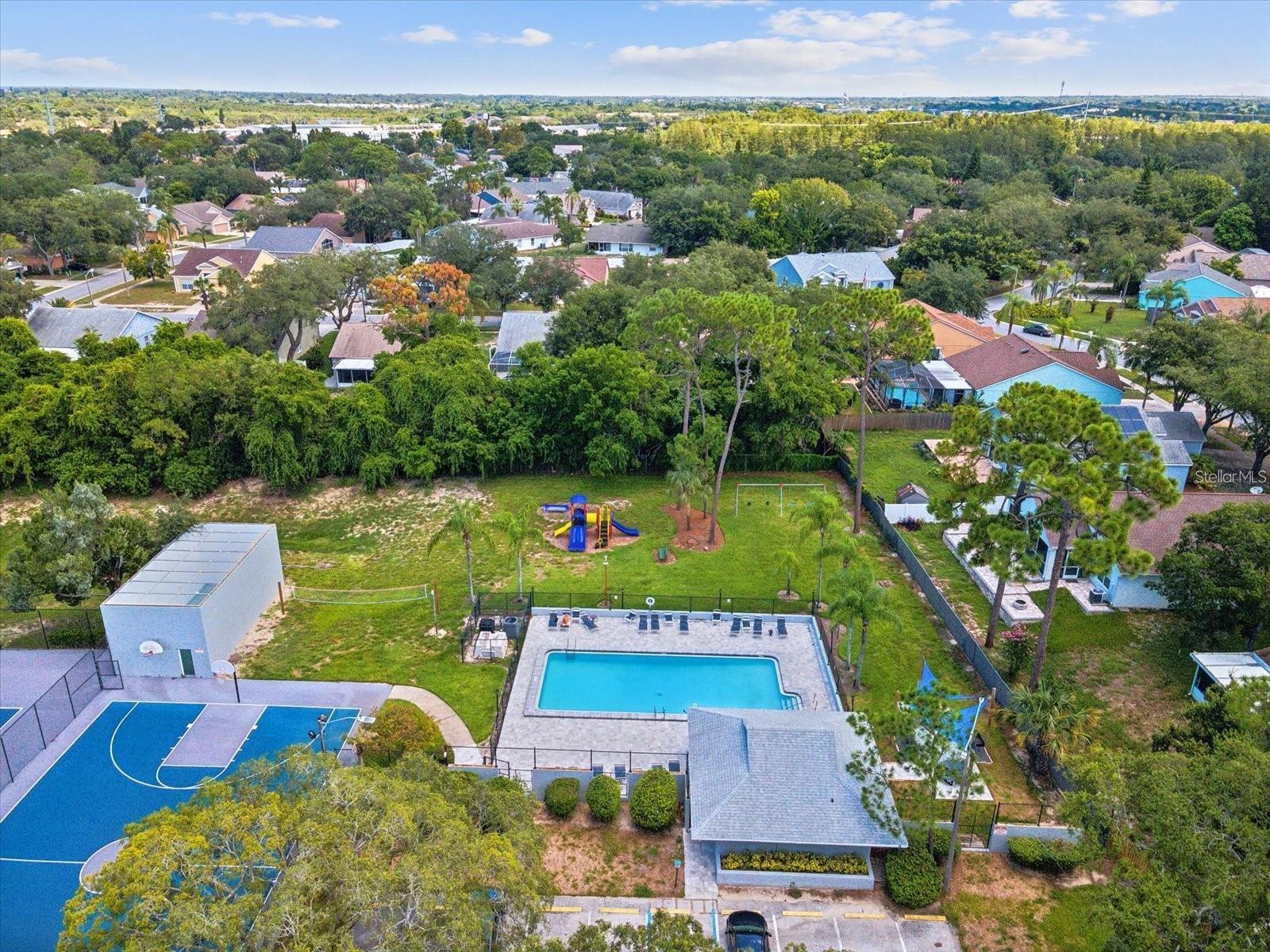 Listing photo id 57 for 1424 Ridge Shore Drive