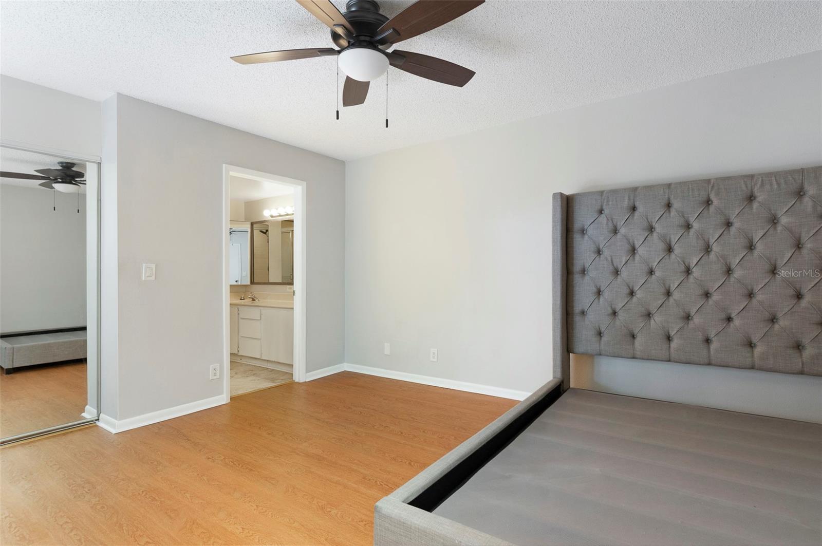 Image 11 of 46 For 2606 6th Court