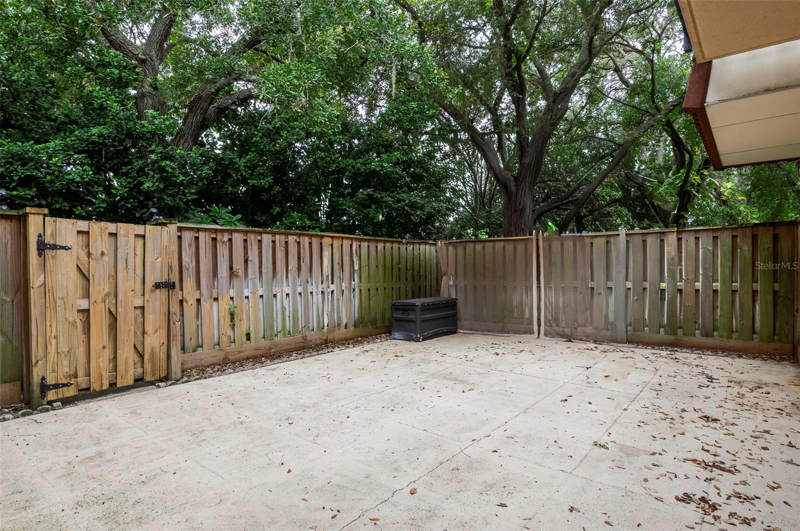 Image 31 of 46 For 2606 6th Court