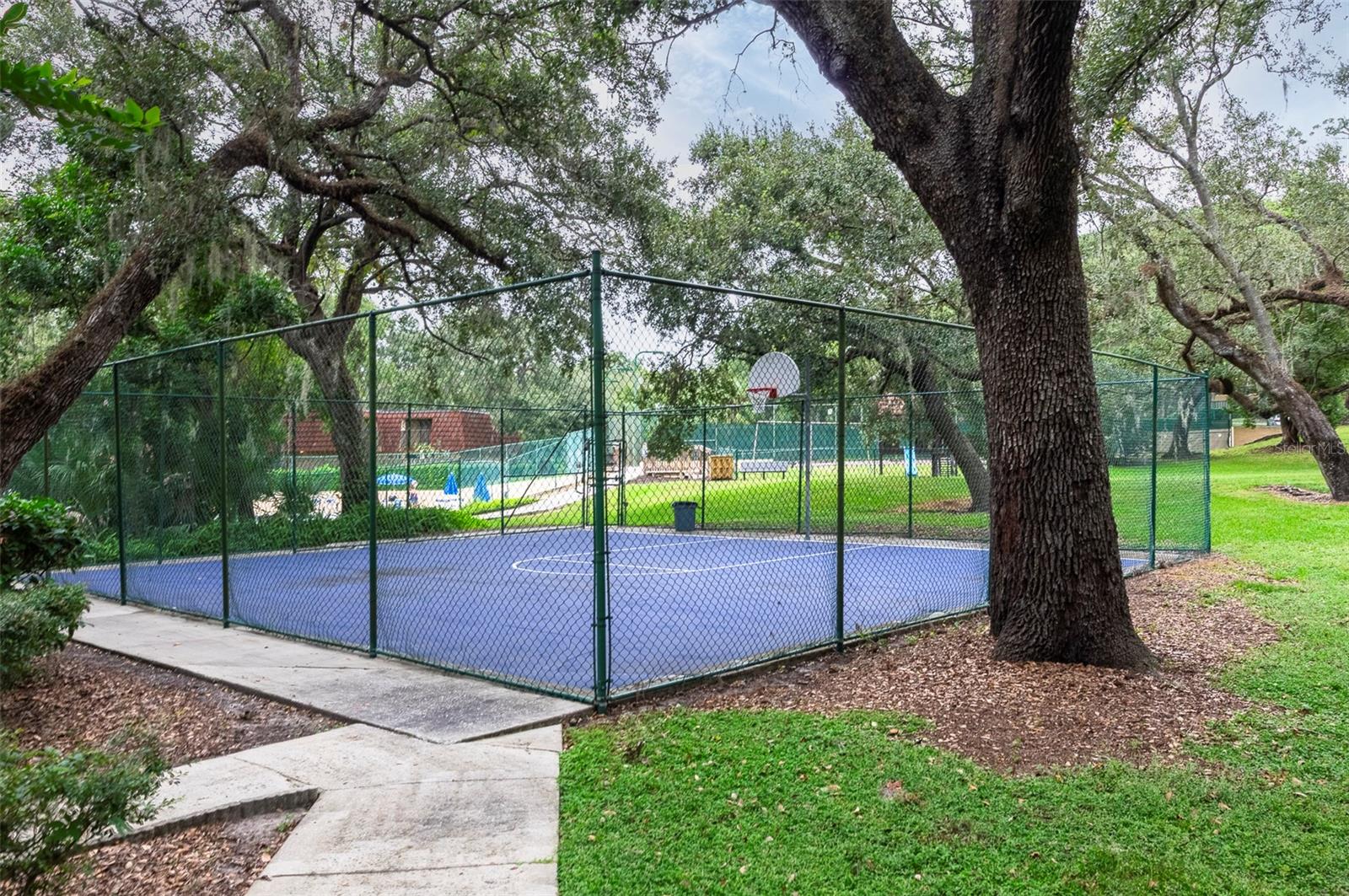 Image 44 of 46 For 2606 6th Court