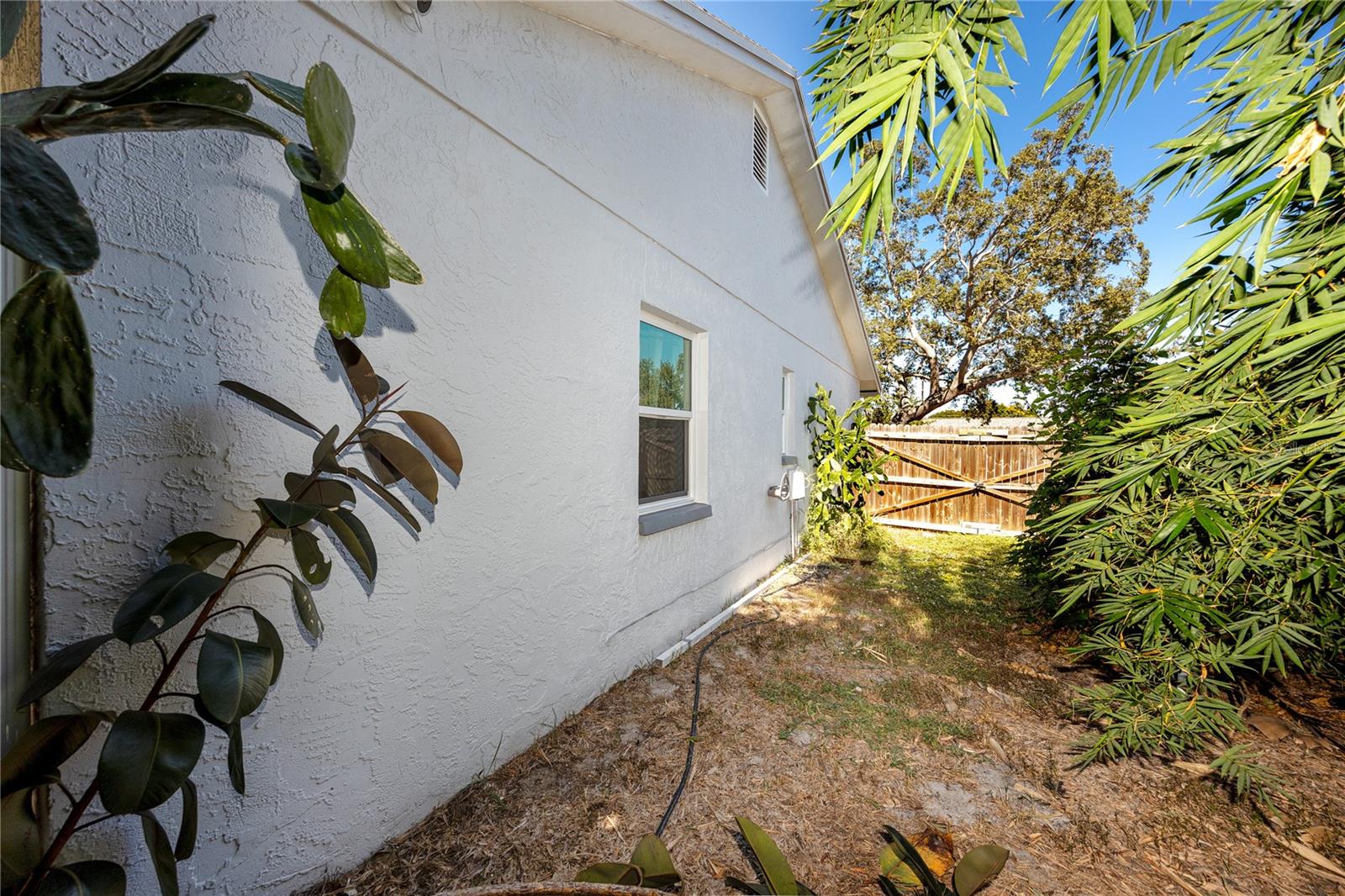 Image 34 of 40 For 1869 Seton Drive