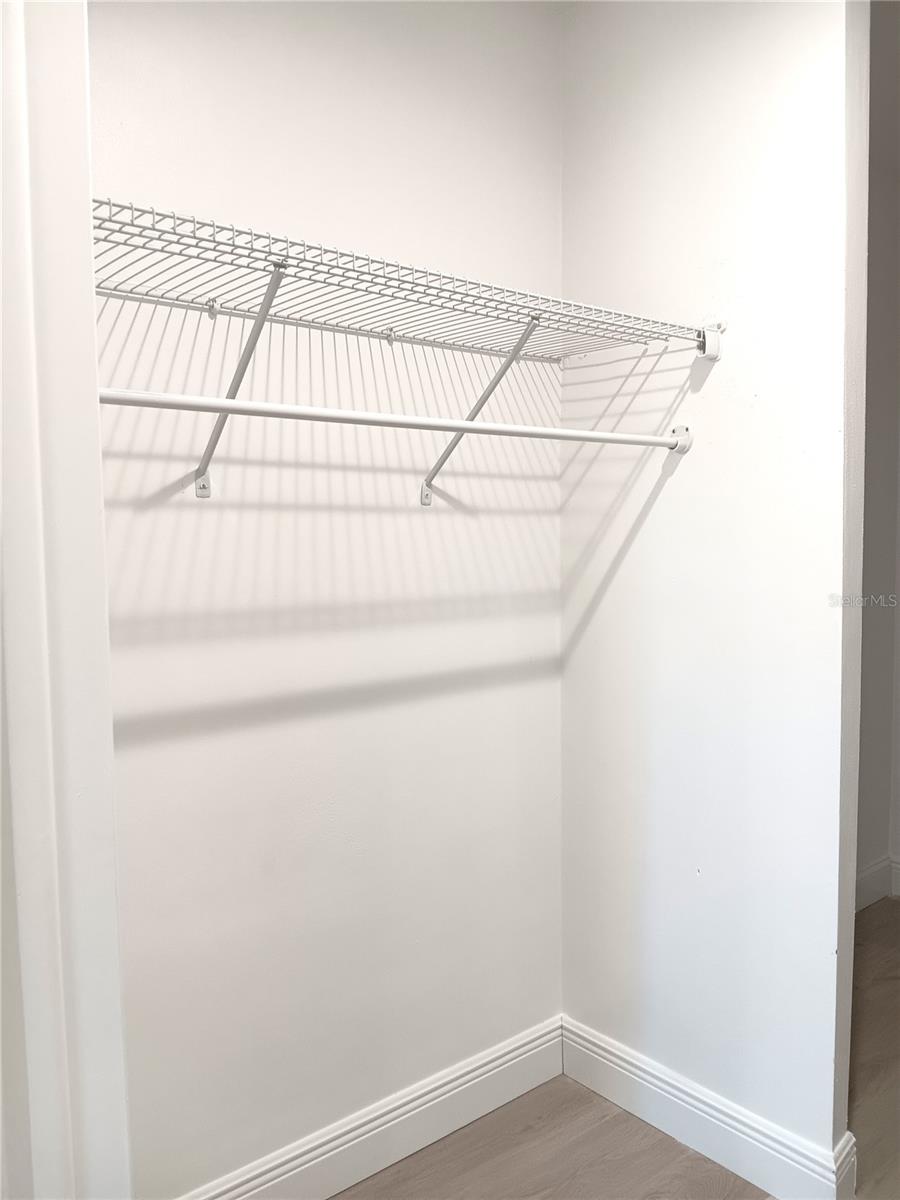 Image 9 of 18 For 885 Beltrees Street 1