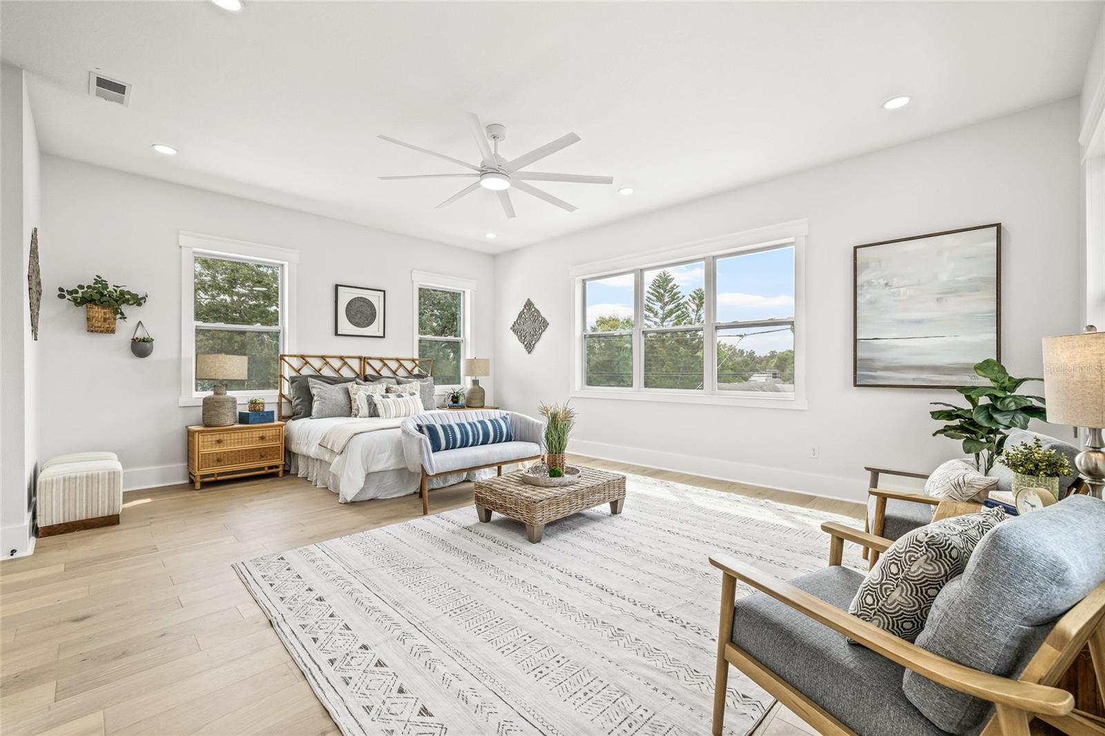 Image 30 of 49 For 726 52nd Avenue N