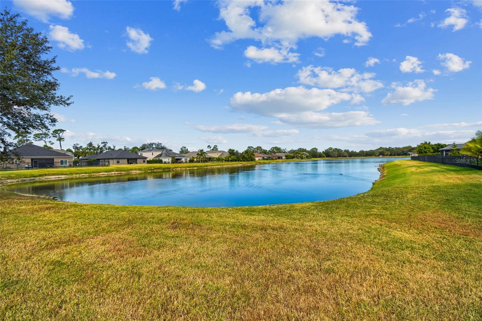 Image 13 of 100 For 8910 52nd Avenue E