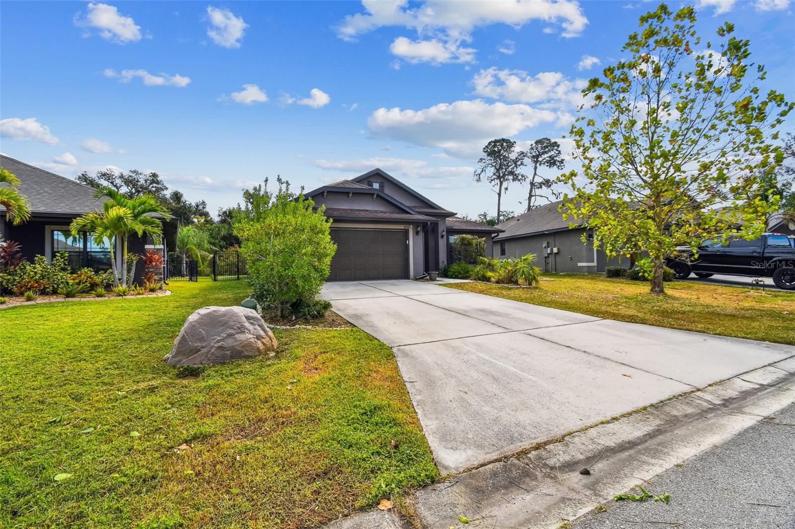 Image 23 of 100 For 8910 52nd Avenue E