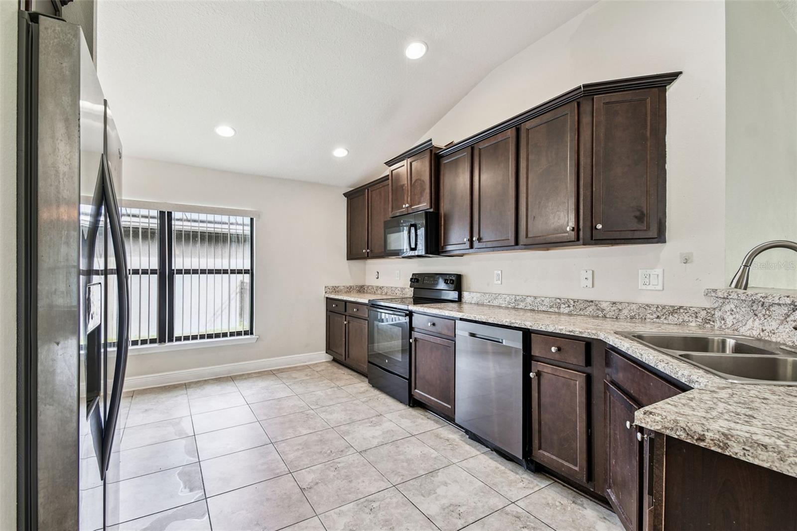 Image 38 of 100 For 8910 52nd Avenue E