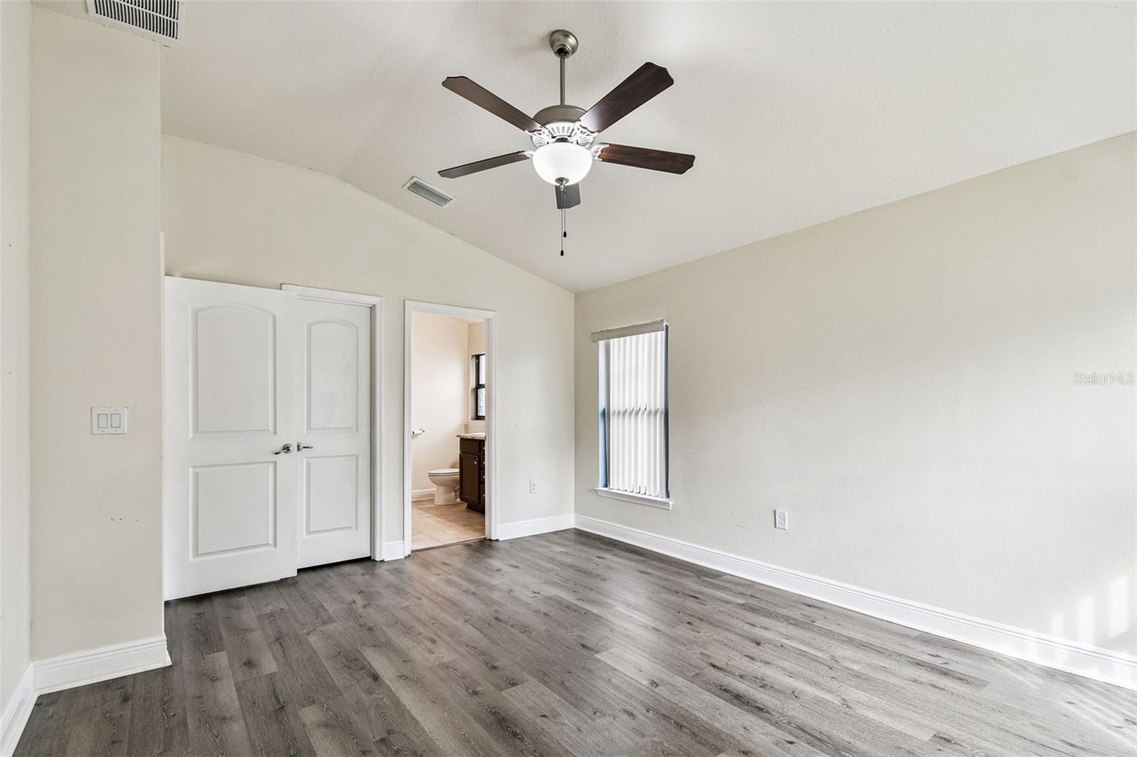 Image 65 of 100 For 8910 52nd Avenue E