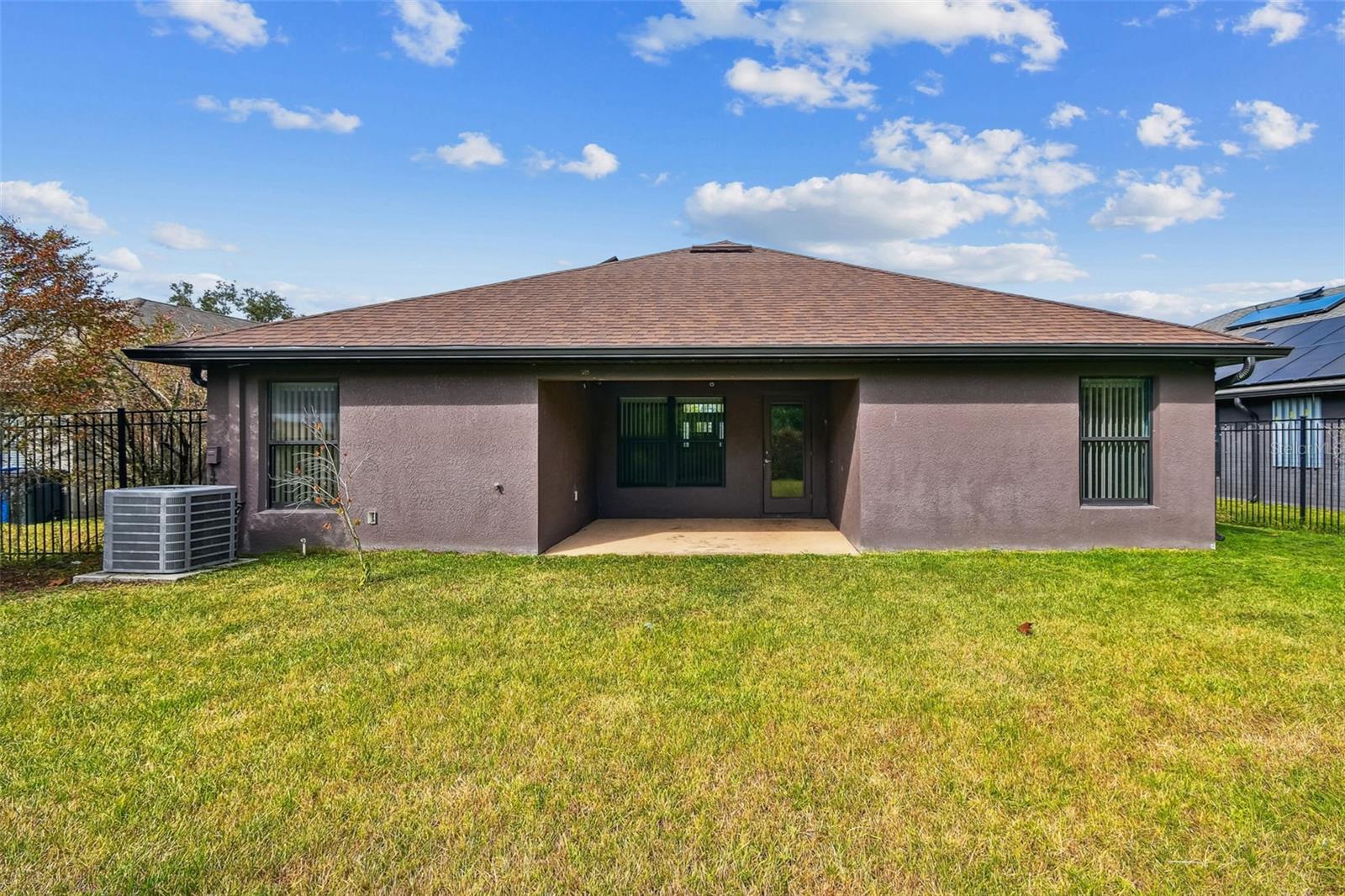 Image 84 of 100 For 8910 52nd Avenue E