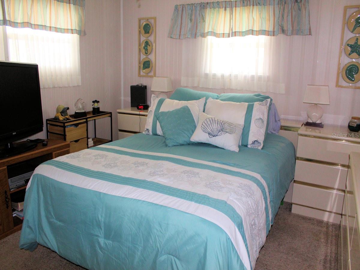 Image 10 of 16 For 69 Thatch Palm Street E