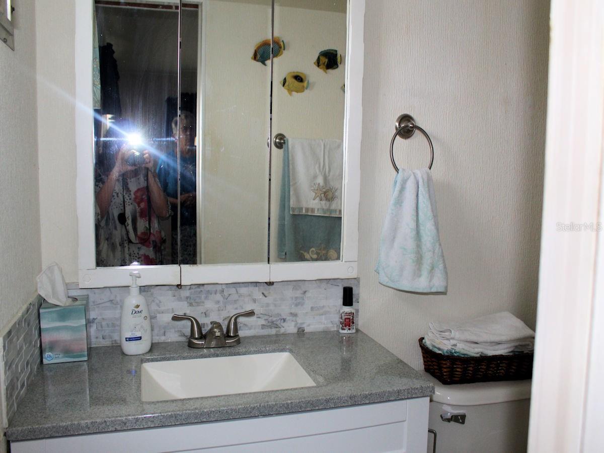 Image 13 of 16 For 69 Thatch Palm Street E