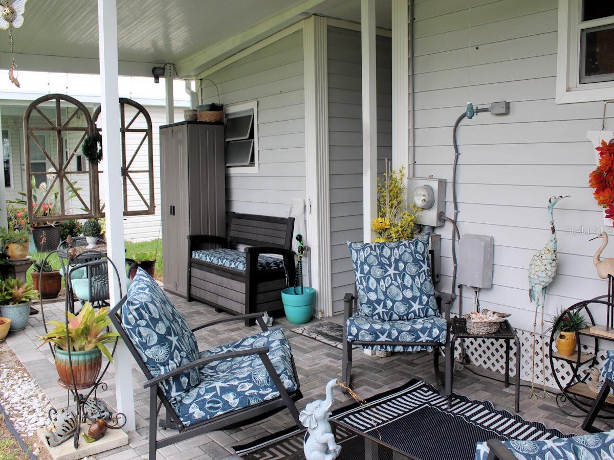 Image 16 of 16 For 69 Thatch Palm Street E