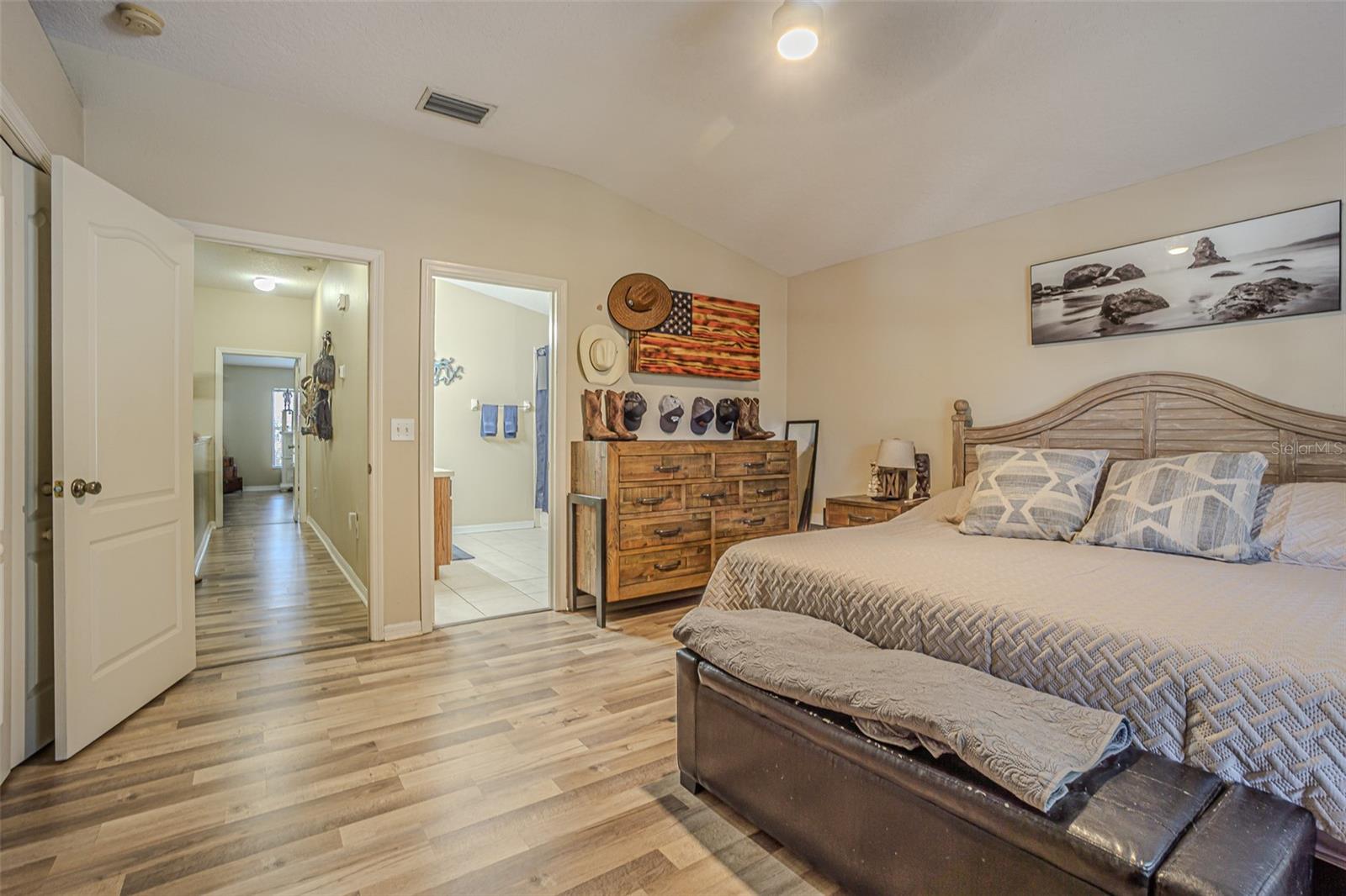 Image 15 of 22 For 3401 High Hampton Circle