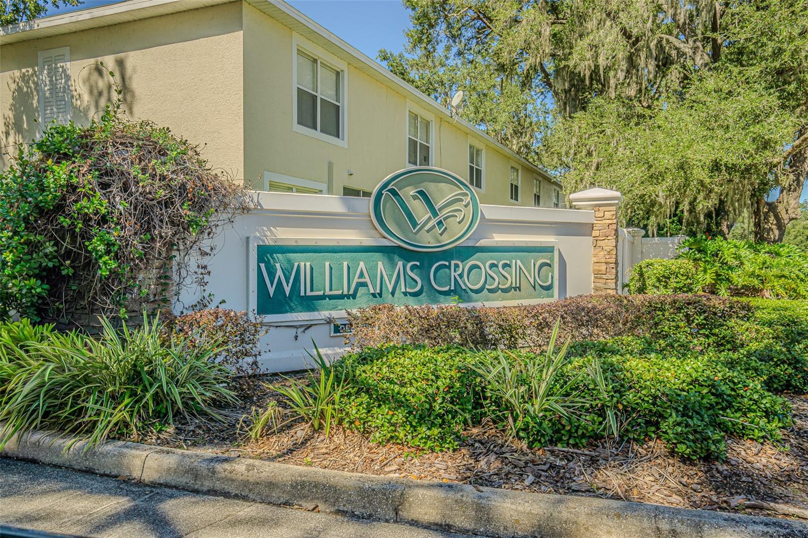 Image 4 of 22 For 3401 High Hampton Circle