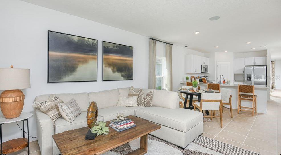 Listing photo id 13 for 13602 Tropical Breeze Way