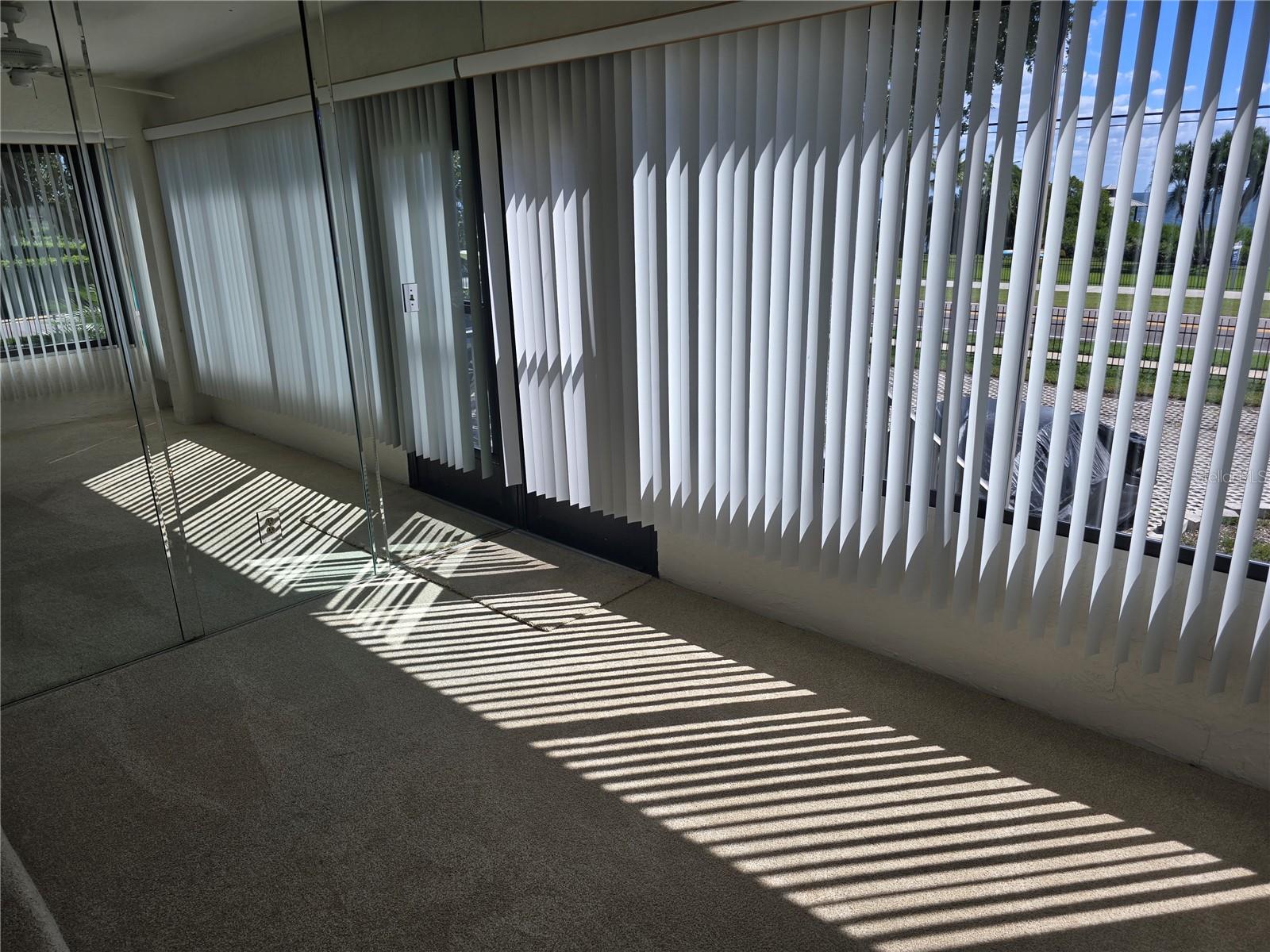 Image 20 of 30 For 411 Bayshore Boulevard 1