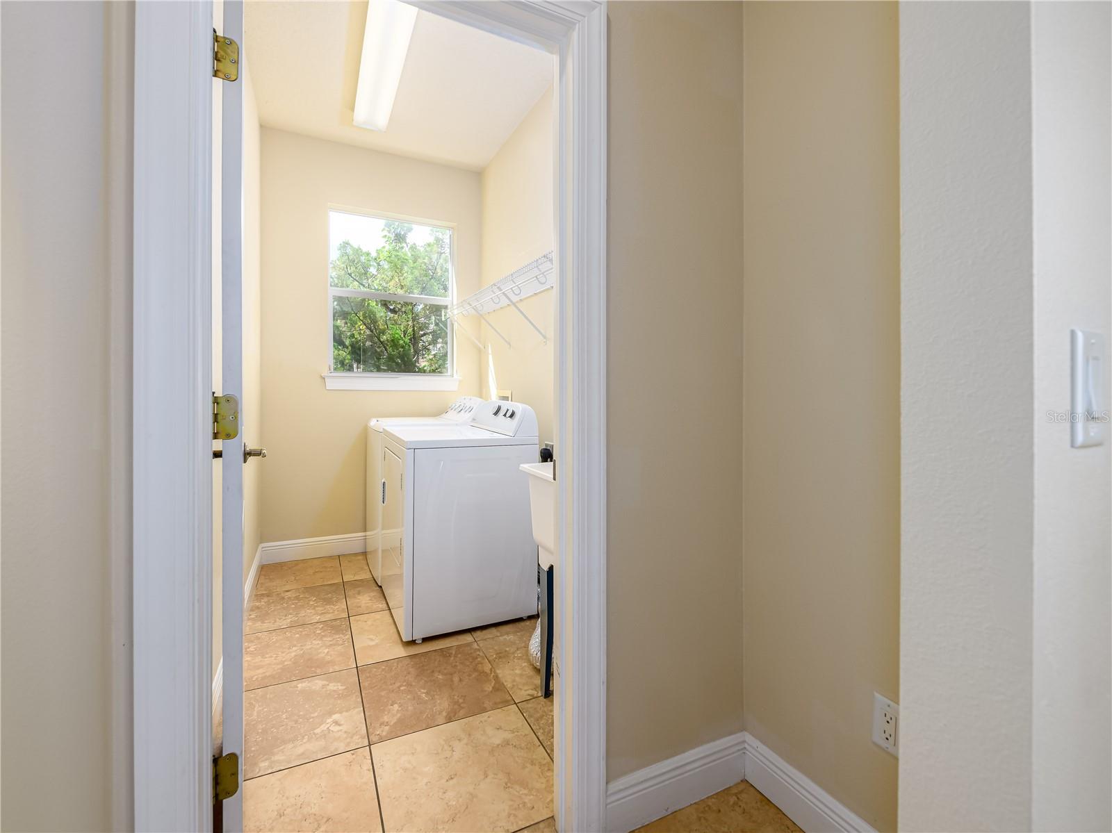 Image 25 of 30 For 4982 Anniston Circle