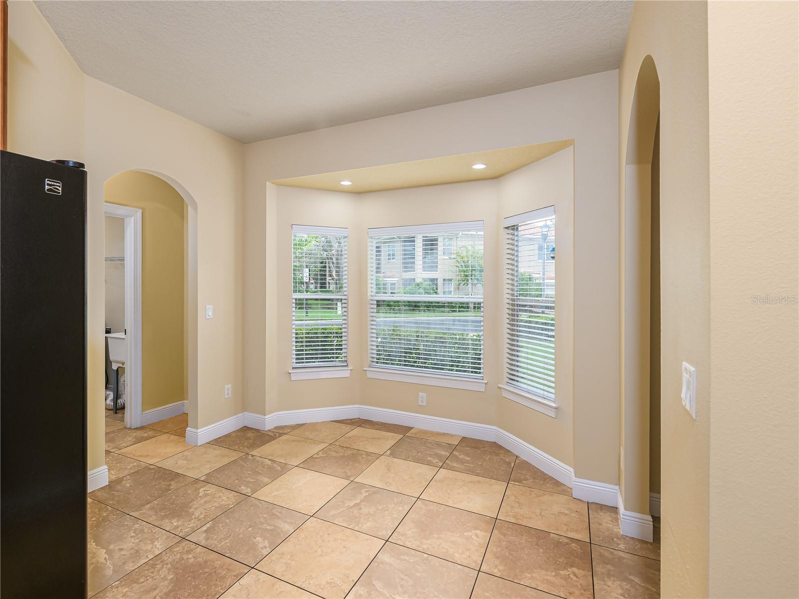 Image 3 of 30 For 4982 Anniston Circle