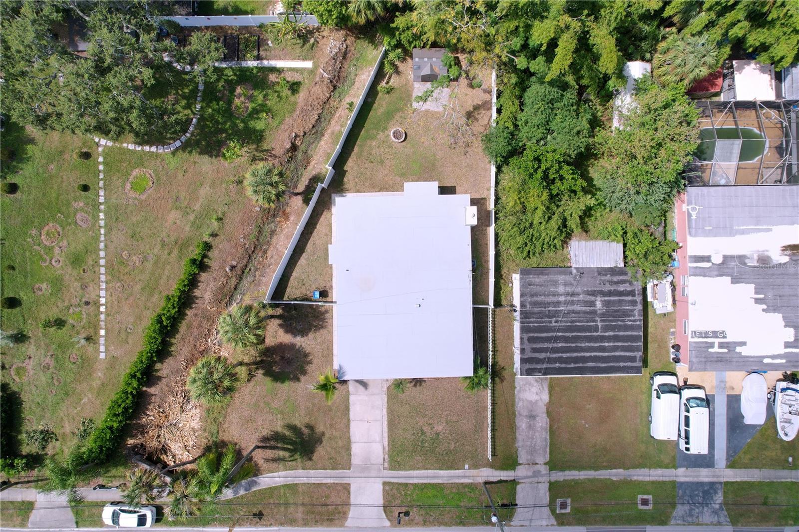 Image 13 of 90 For 6296 62nd Street N
