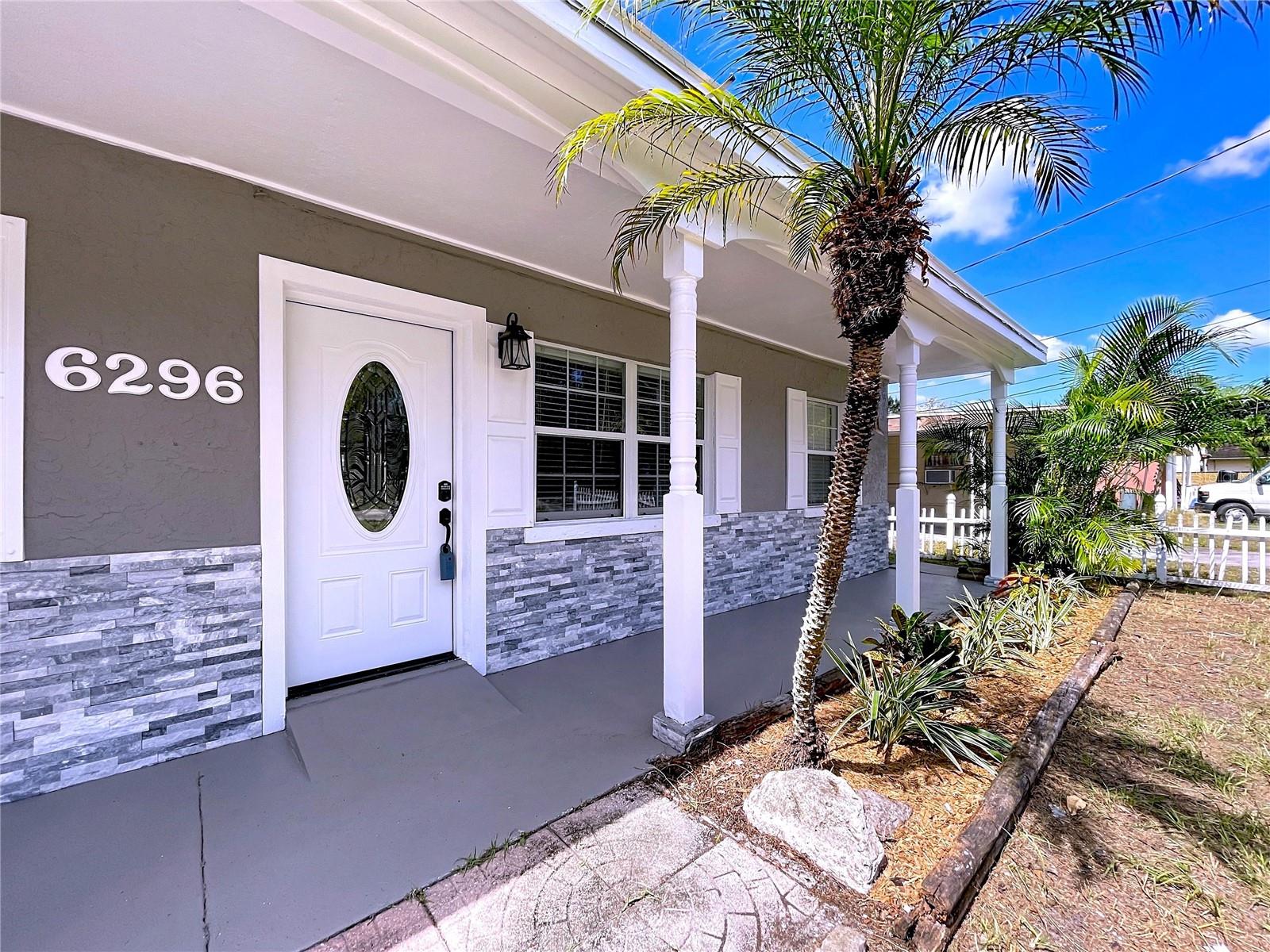Image 15 of 90 For 6296 62nd Street N