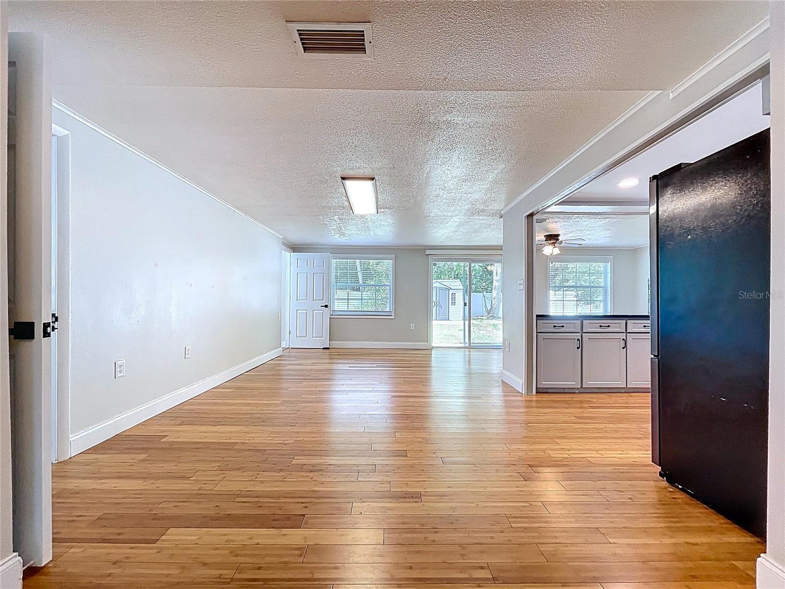 Image 29 of 90 For 6296 62nd Street N