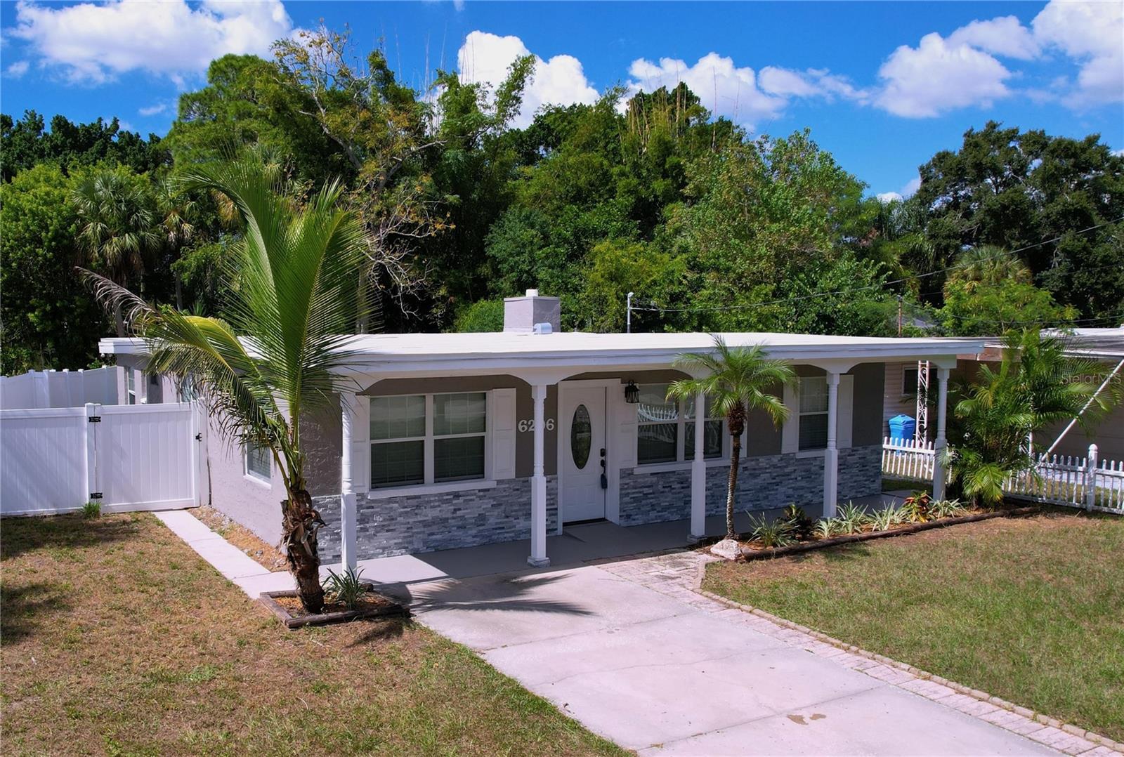 Image 3 of 90 For 6296 62nd Street N