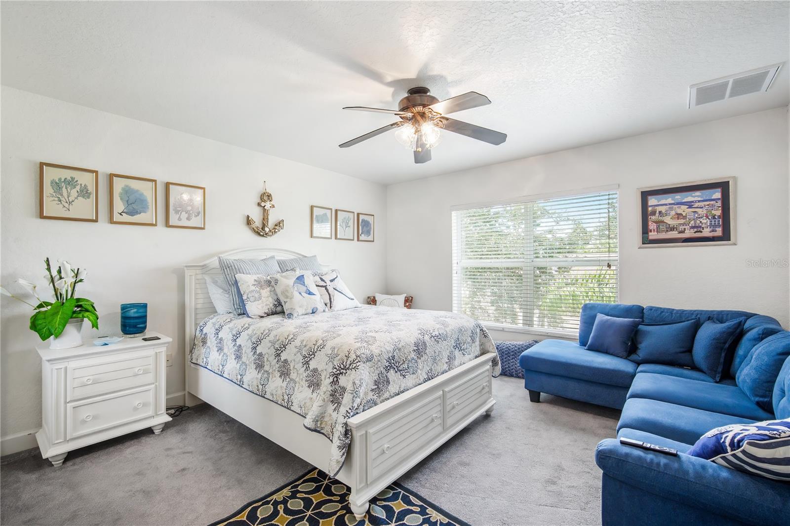 Image 17 of 44 For 5568 Frances Avenue