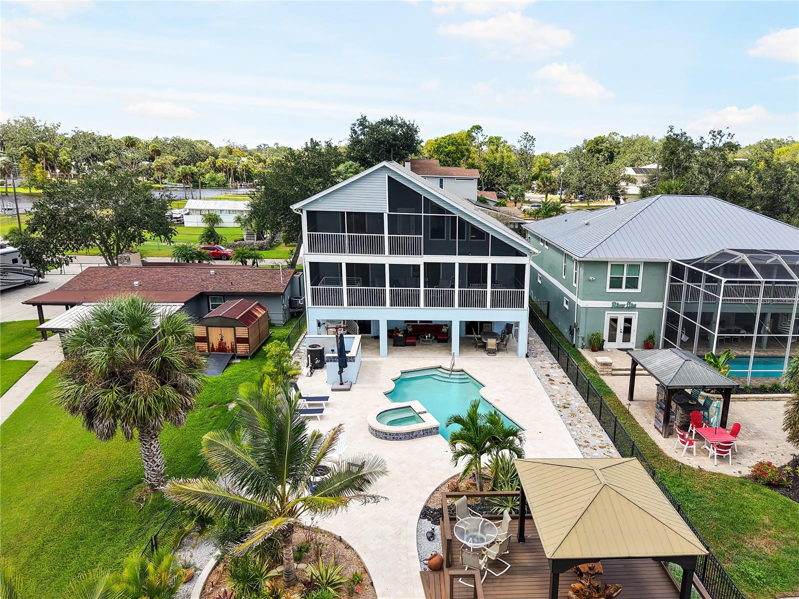 Image 37 of 44 For 5568 Frances Avenue