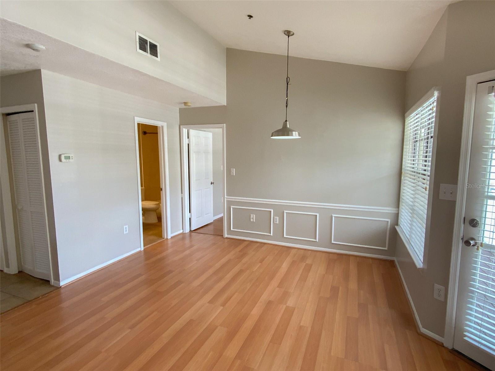 Image 12 of 27 For 1000 Horatio Street 311