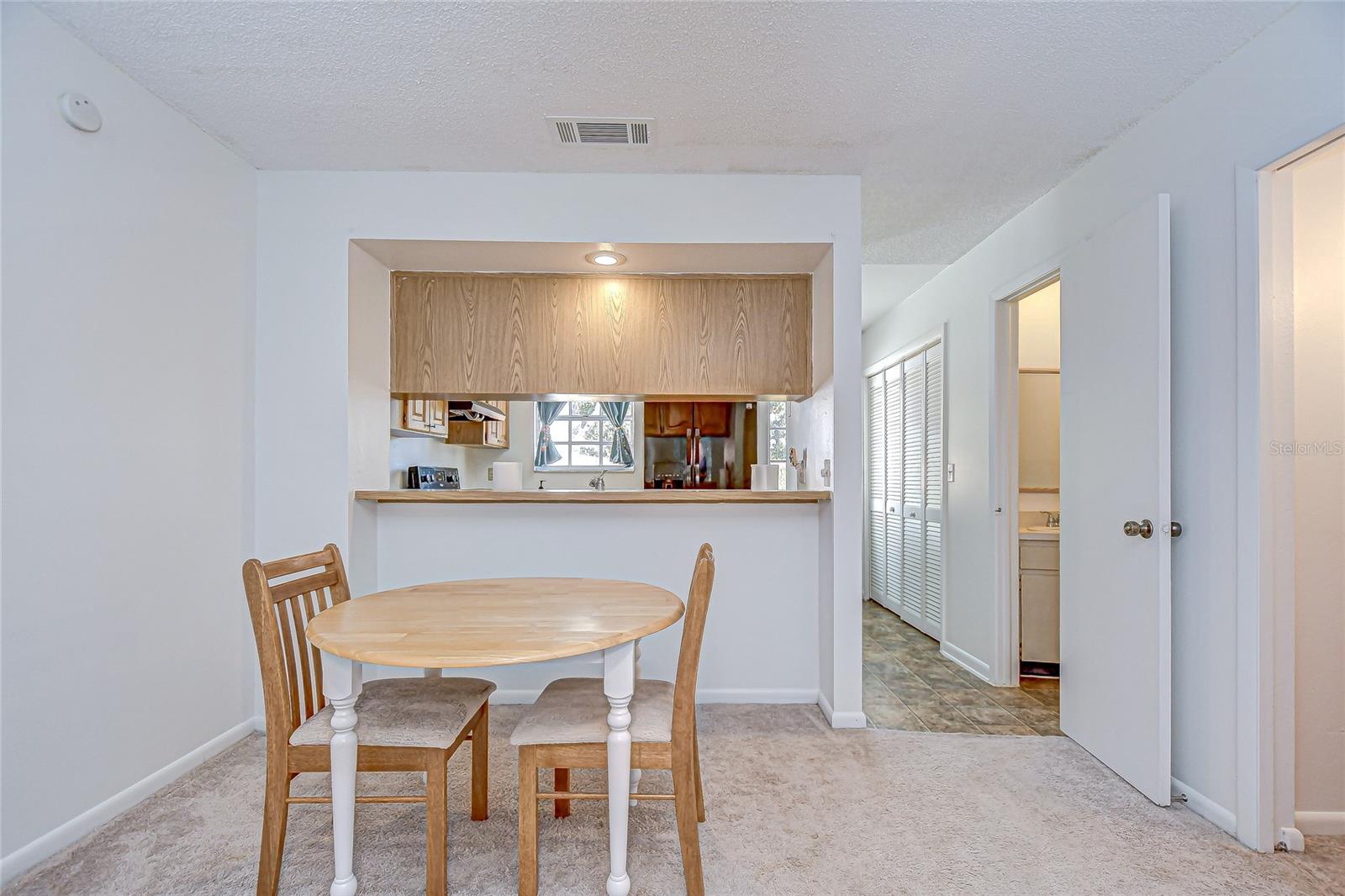 Image 11 of 74 For 13901 Fletchers Mill Drive