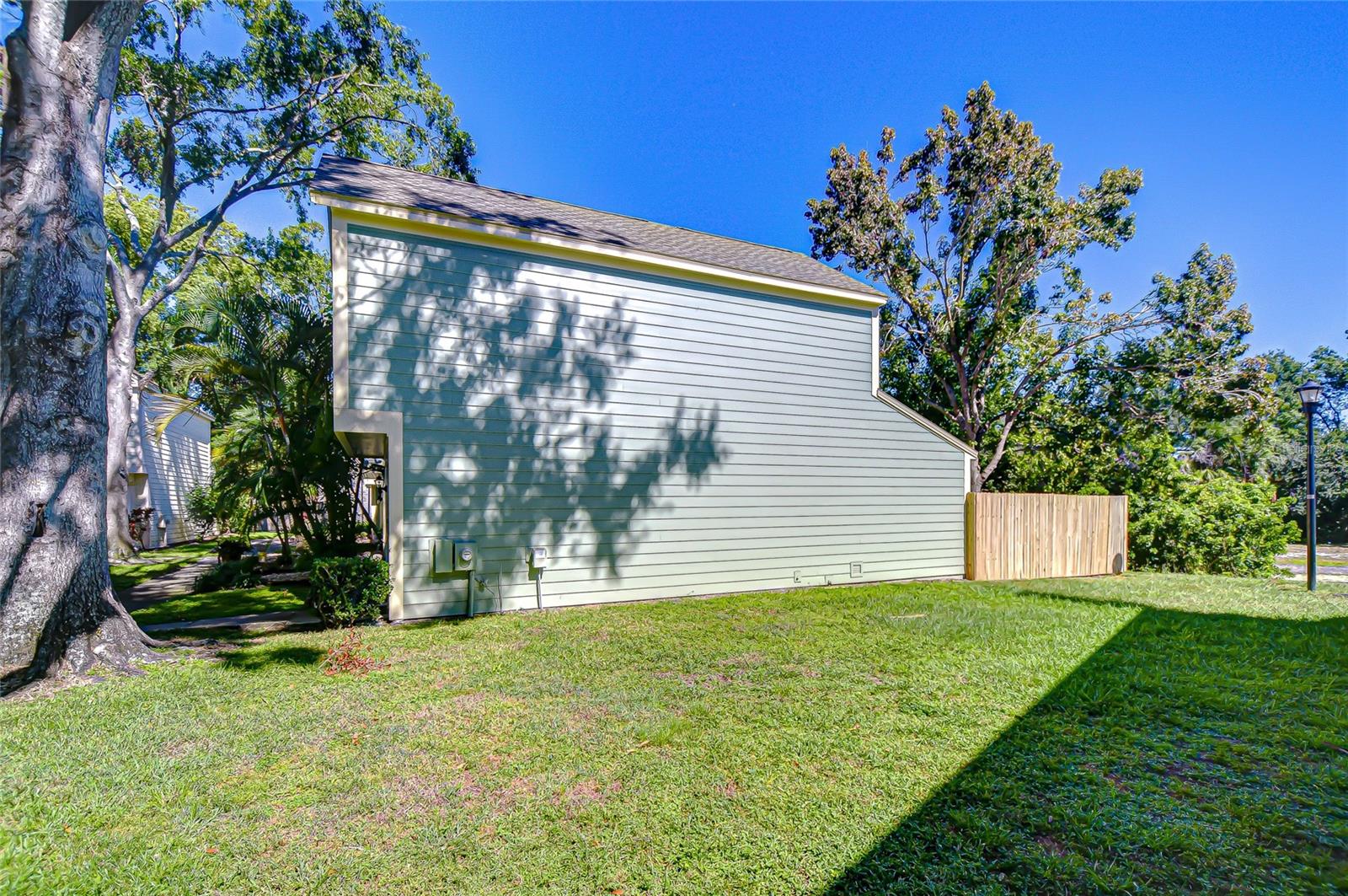 Image 53 of 74 For 13901 Fletchers Mill Drive