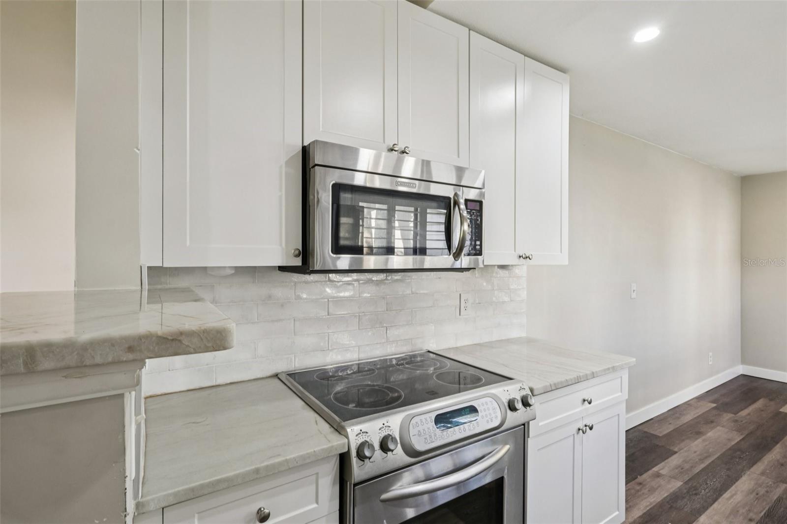 Image 9 of 37 For 4234 Golf Club Lane