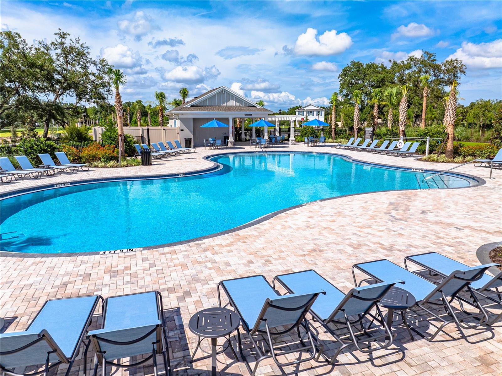 Image 22 of 30 For 13502 Tropical Breeze Way